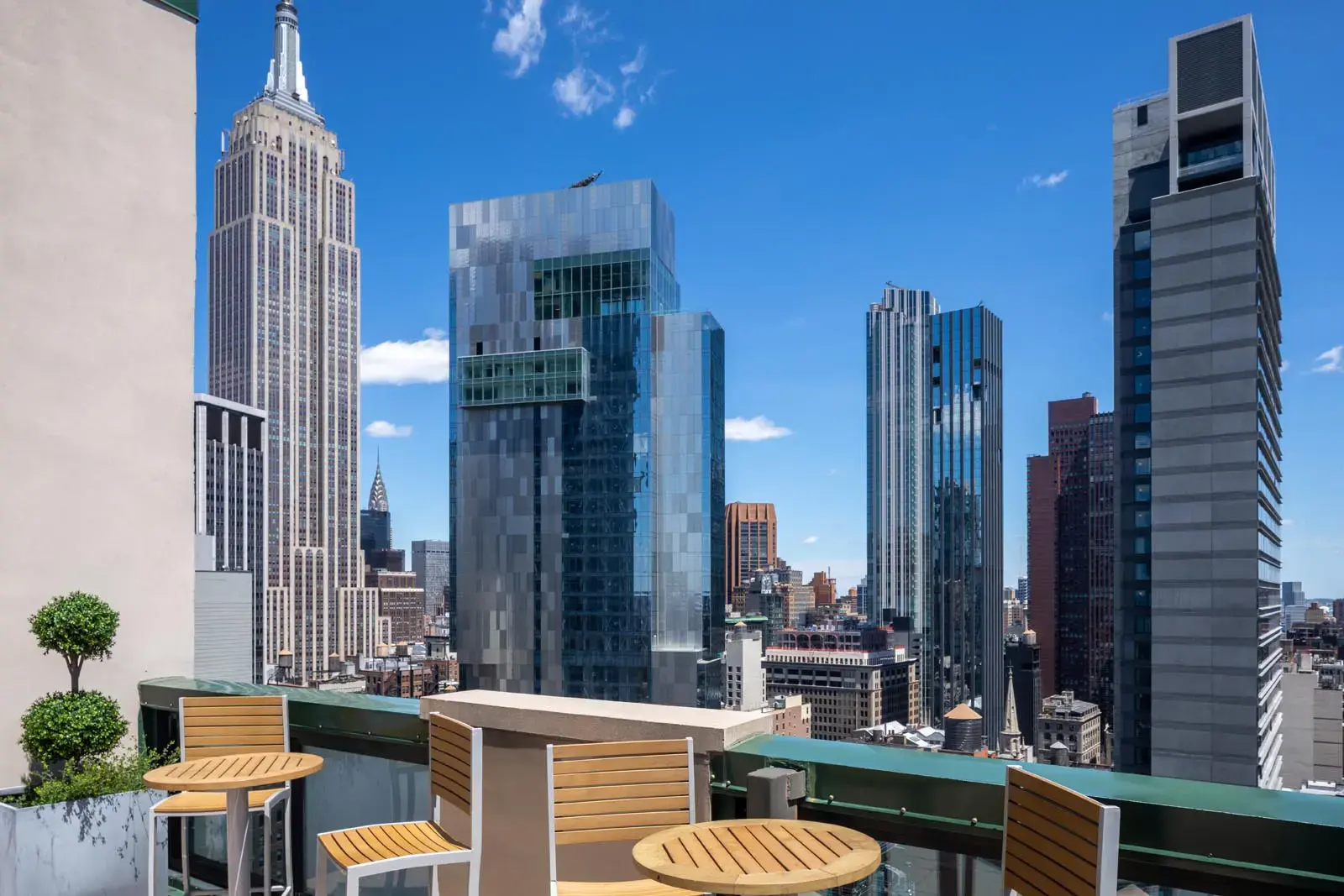 Hyatt House New York-Chelsea, New York, NY photography by Greg Ceo Image editing by Valentin Sivyakov